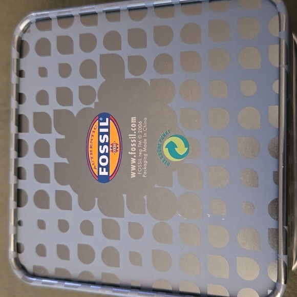 FOSSIL Metal Box - Picture 4 of 8